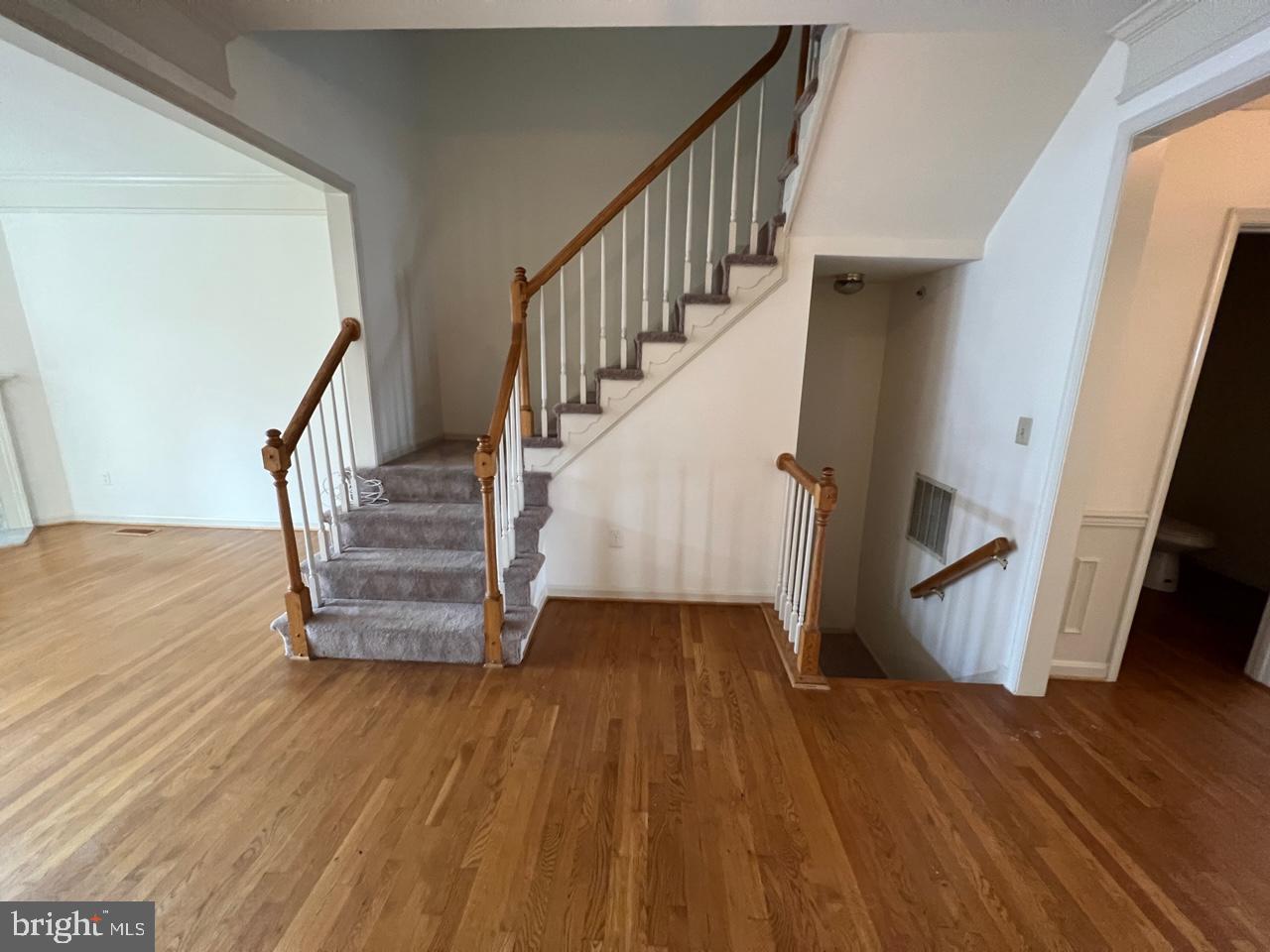 HALLOWELL - Residential Lease