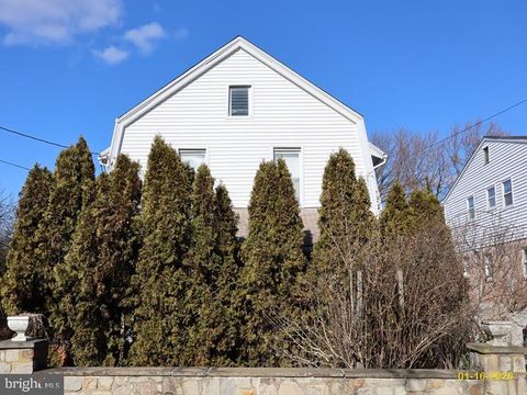 724 LORAINE STREET ARDMORE PA 19003