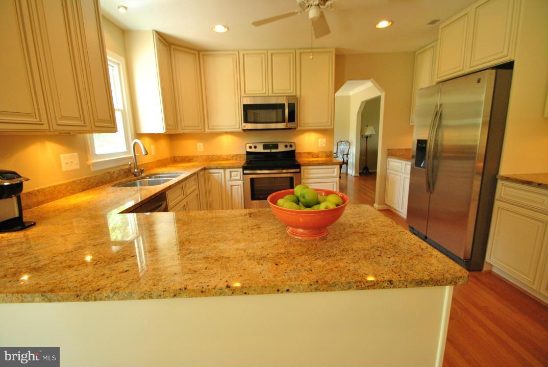 FRANKLIN FARM - Residential