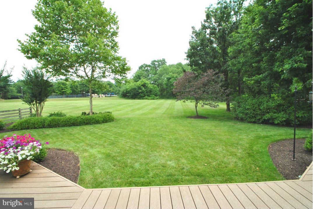 FRANKLIN FARM - Residential