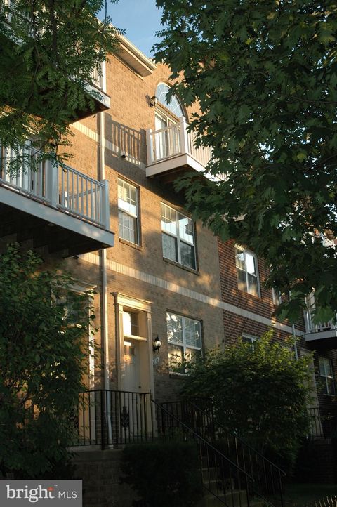 3070 S GLEBE ROAD S 3070 ARLINGTON VA 22206