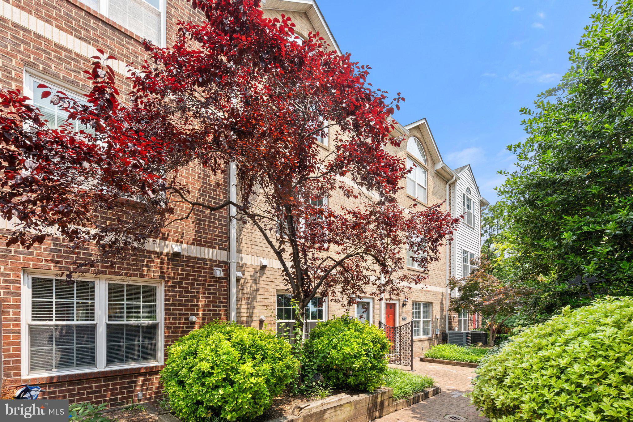 3070 S GLEBE ROAD S 3070