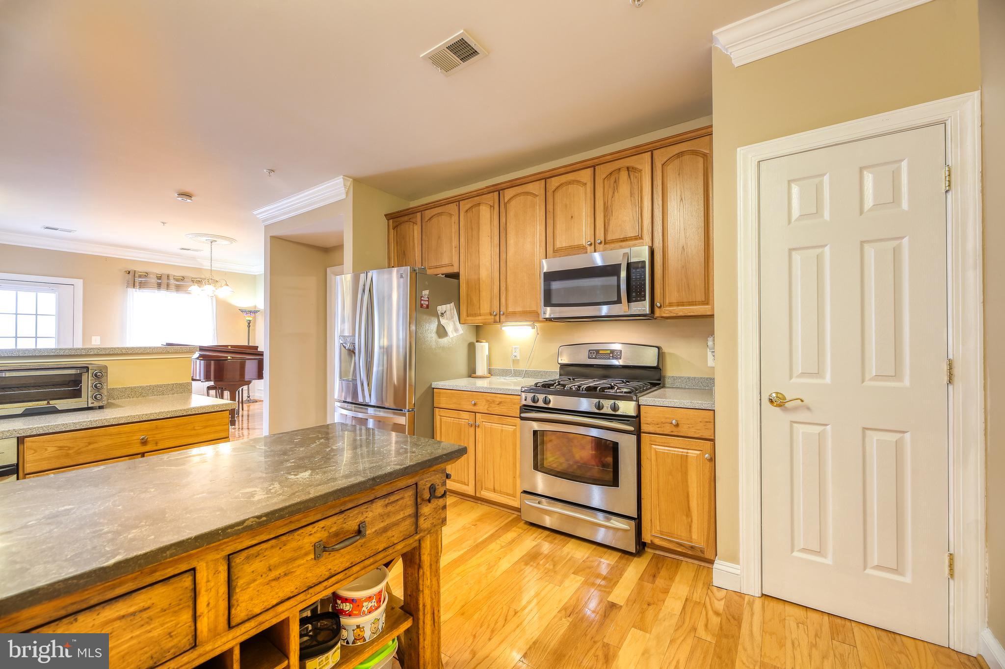 CENTRAL PARKE AT LOWES ISLAND - Residential