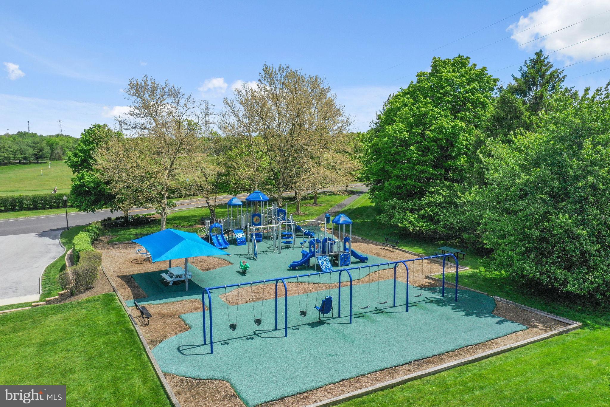 BLUE BELL CC - Residential