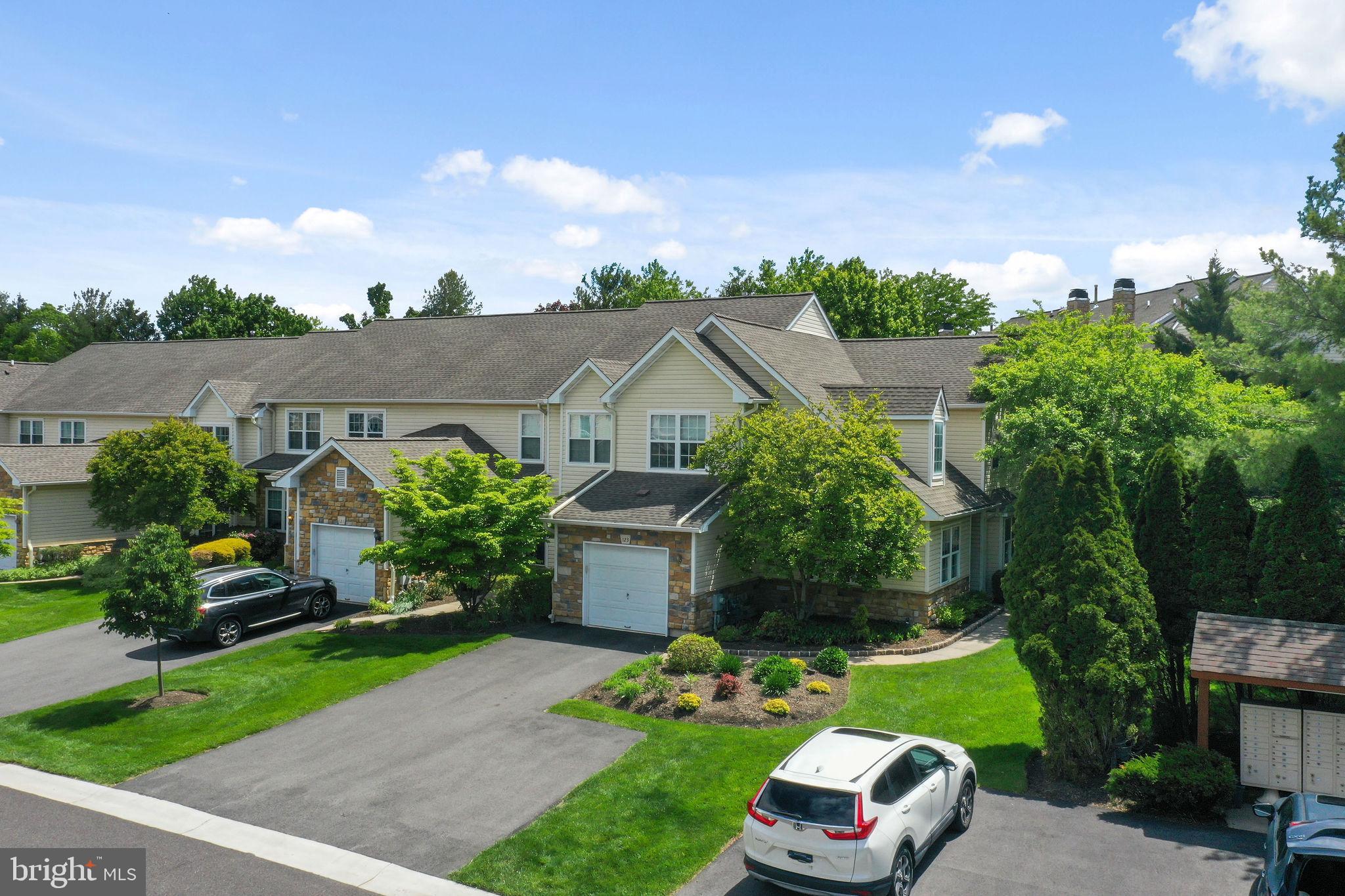 BLUE BELL CC - Residential