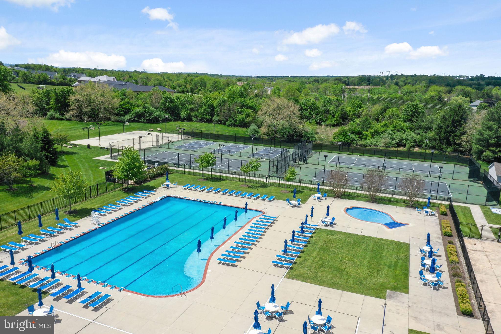 BLUE BELL CC - Residential