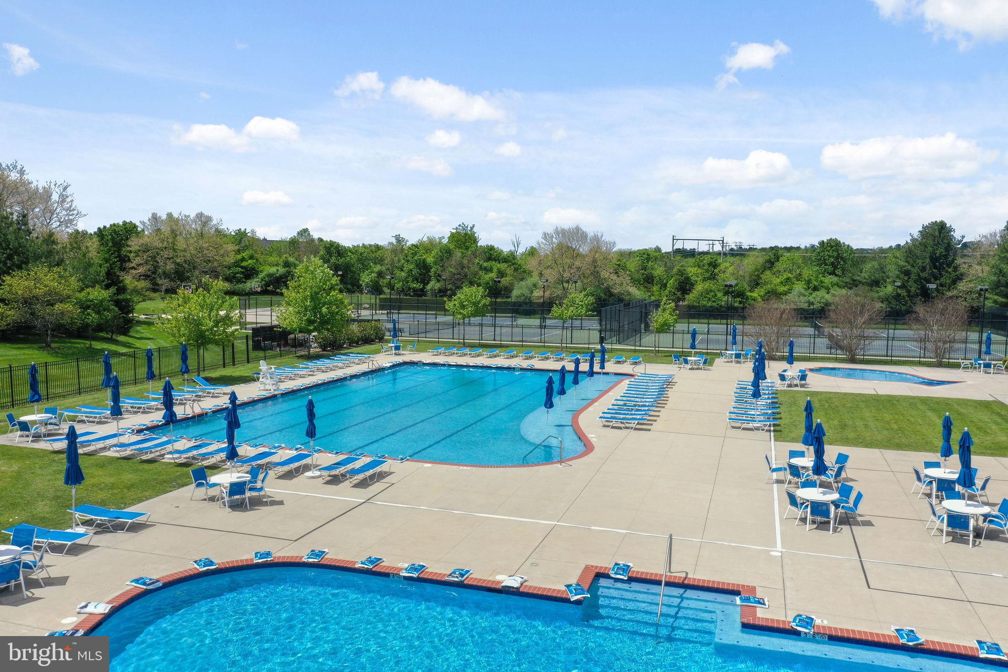 BLUE BELL CC - Residential