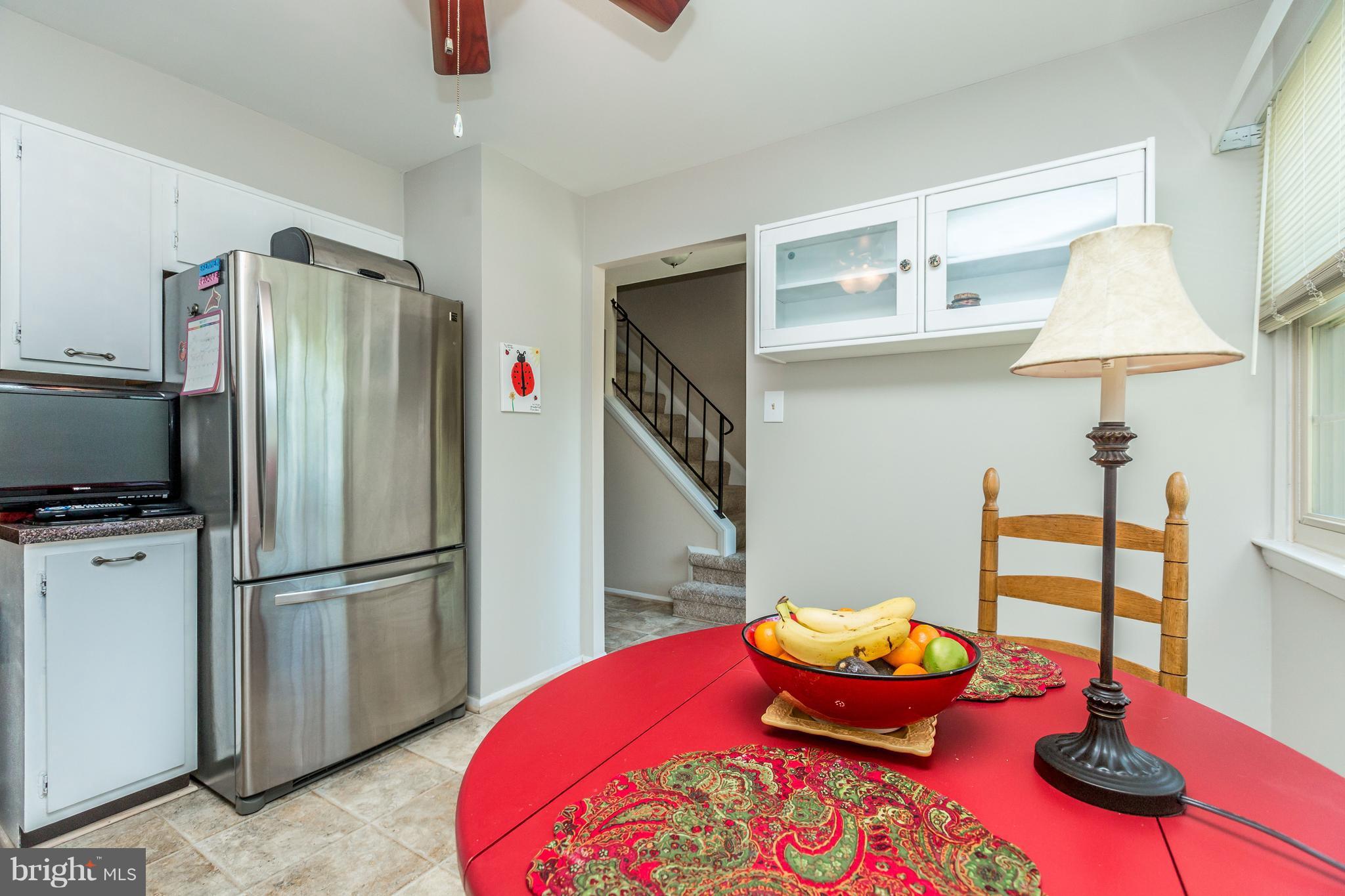 SEVEN COURTS - Residential