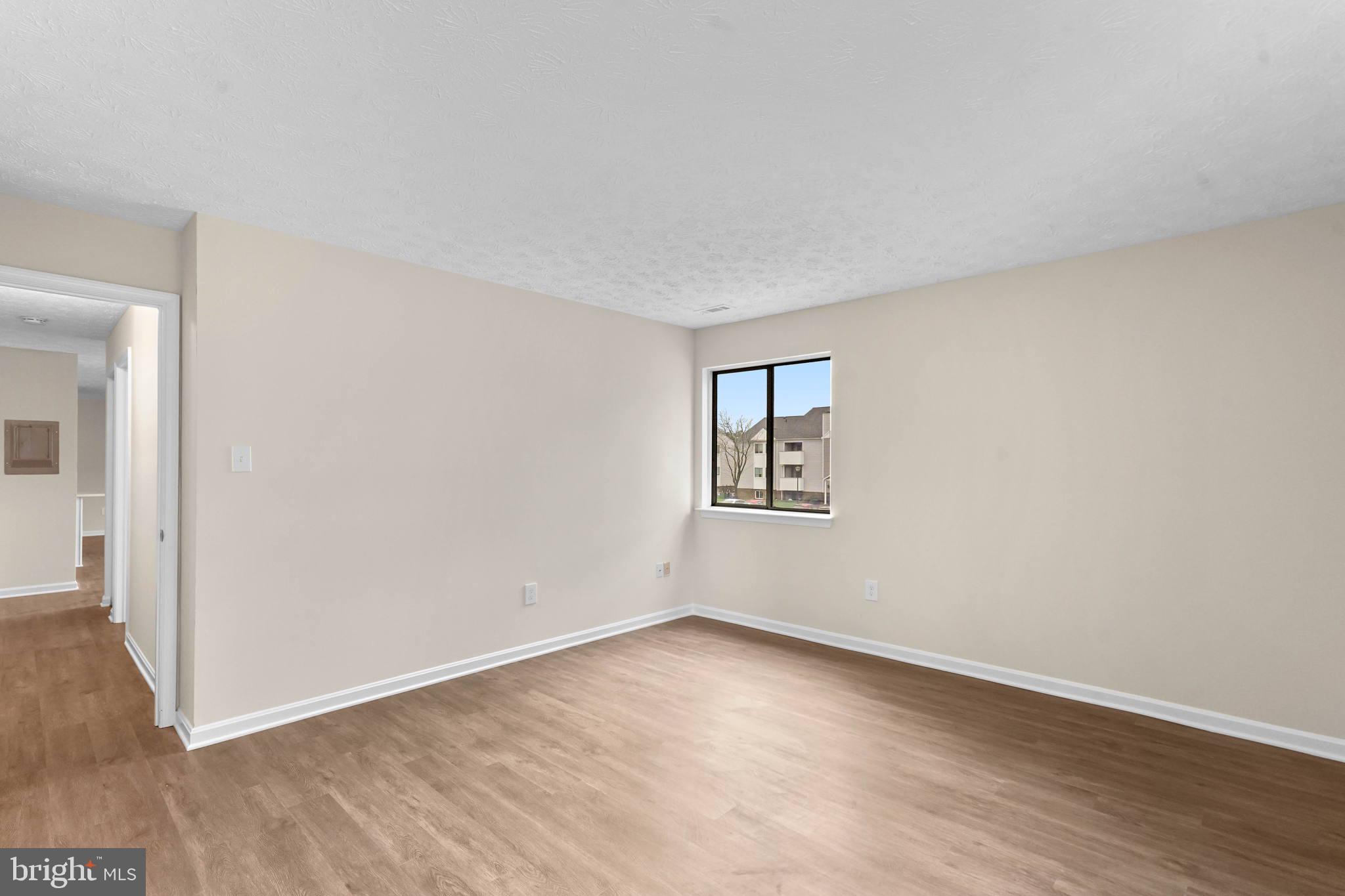 OLD FARM STATION - Residential