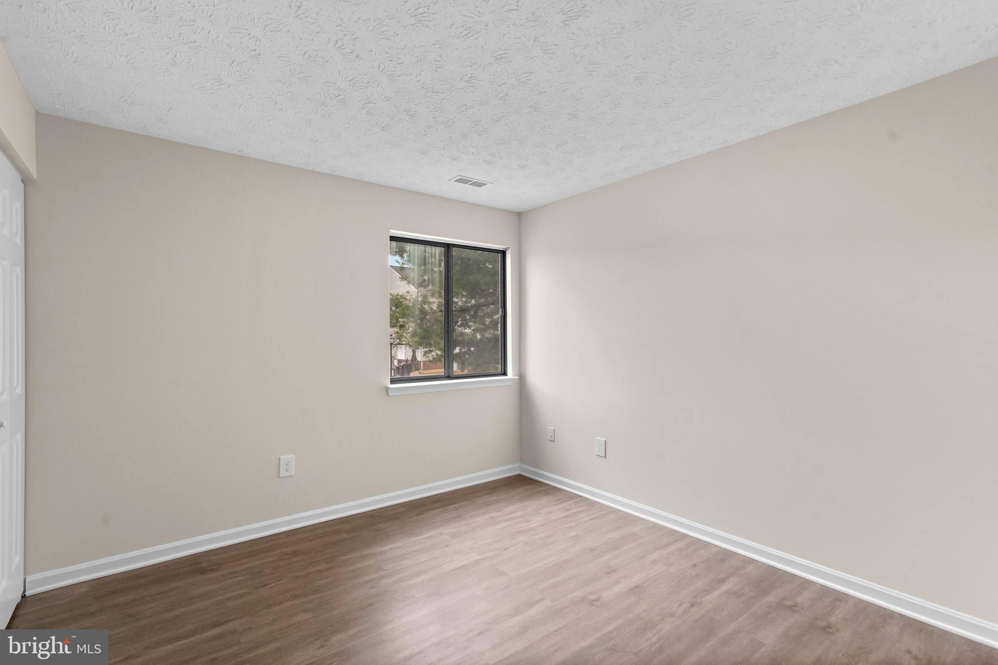 OLD FARM STATION - Residential