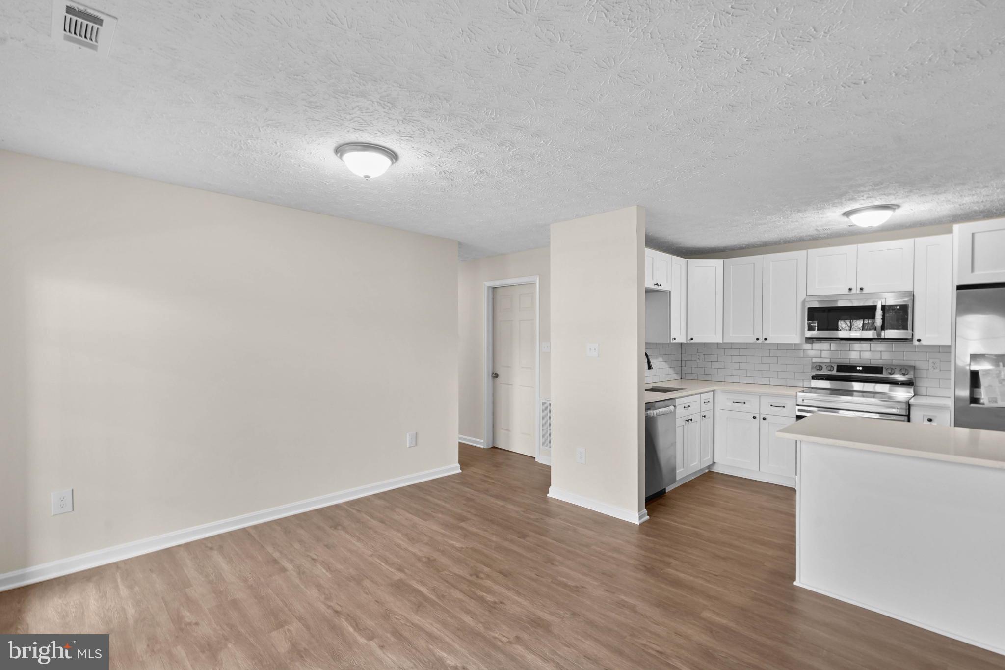 OLD FARM STATION - Residential