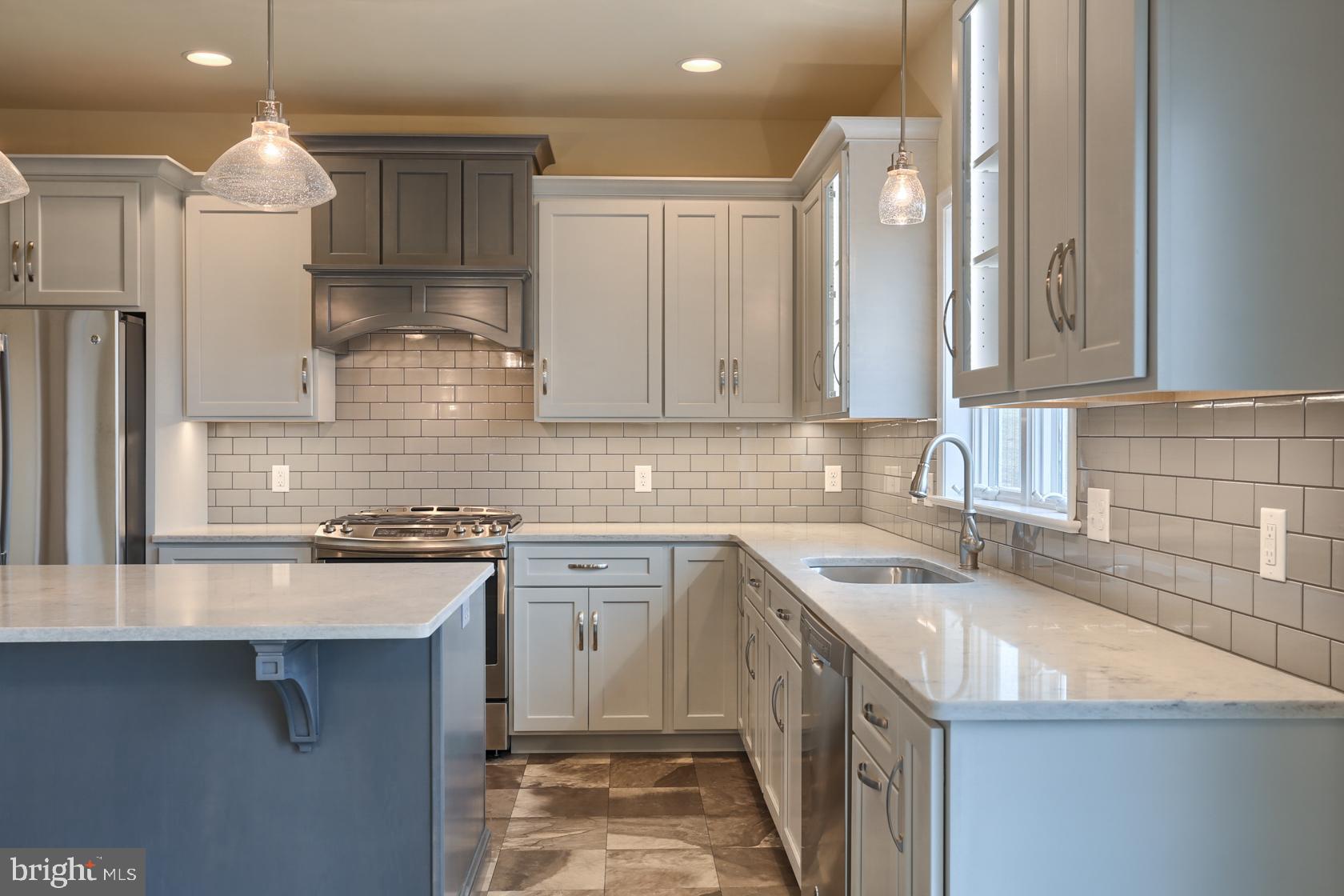 THE ESTATES AT HEARTHSIDE - Residential