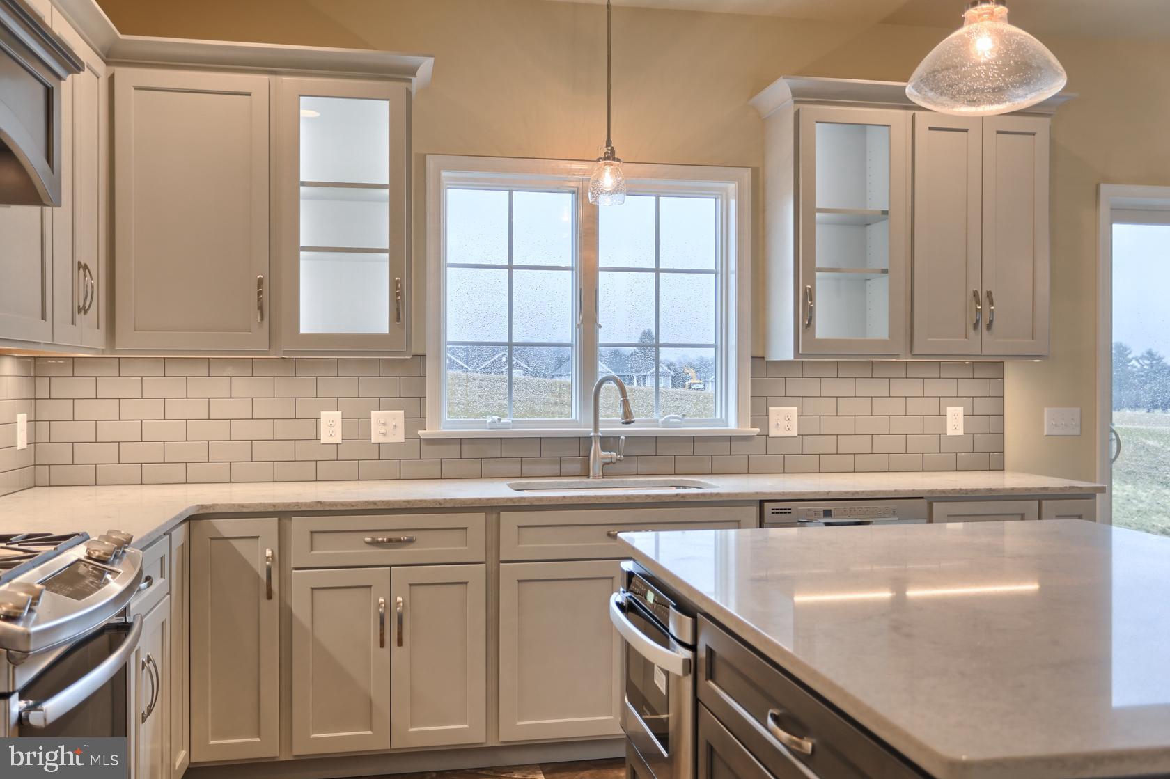 THE ESTATES AT HEARTHSIDE - Residential