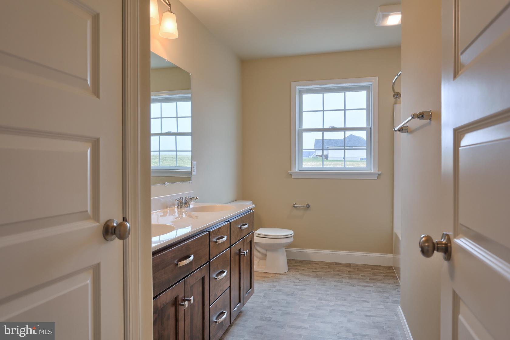 THE ESTATES AT HEARTHSIDE - Residential