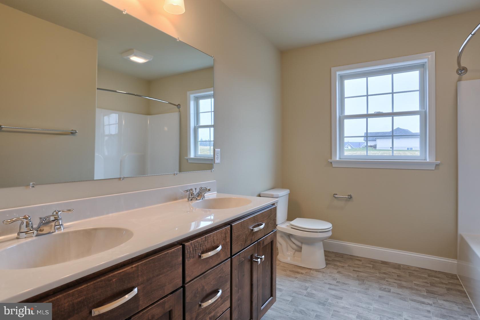 THE ESTATES AT HEARTHSIDE - Residential