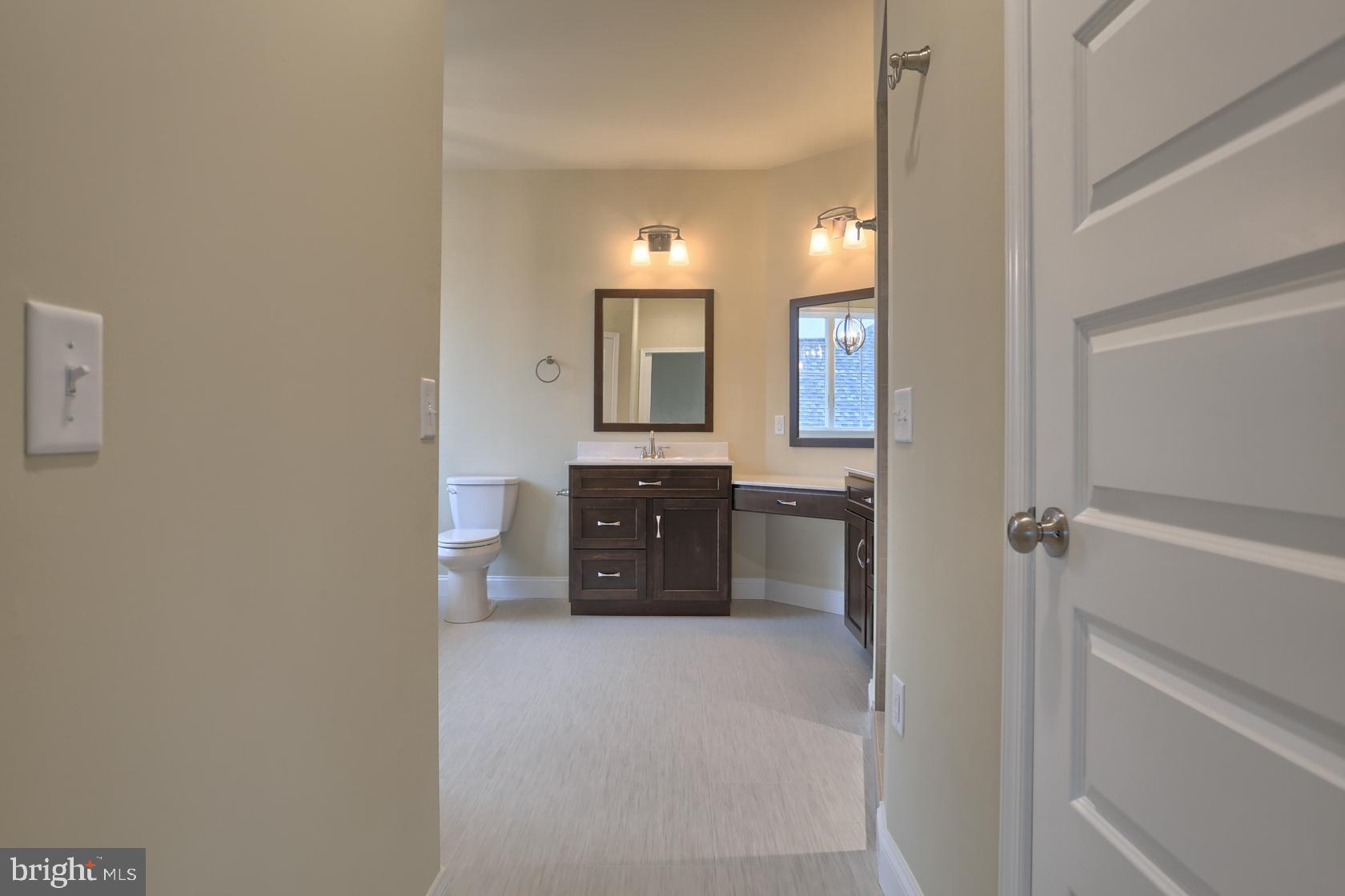 THE ESTATES AT HEARTHSIDE - Residential