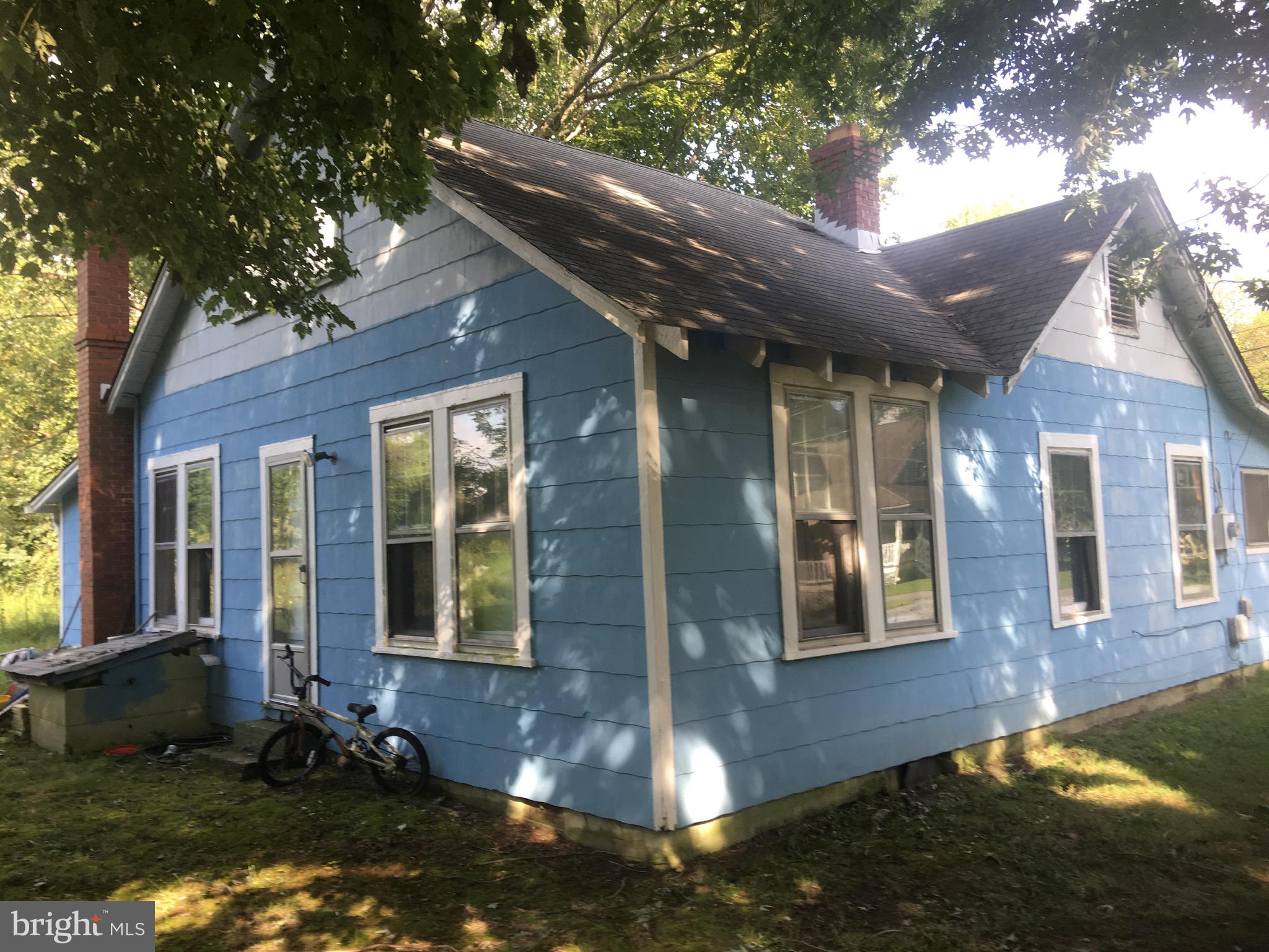 COBB ISLAND - Residential