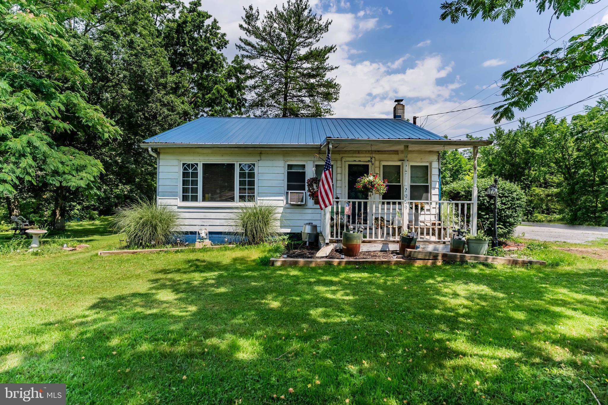 2069 SPRING ROAD
