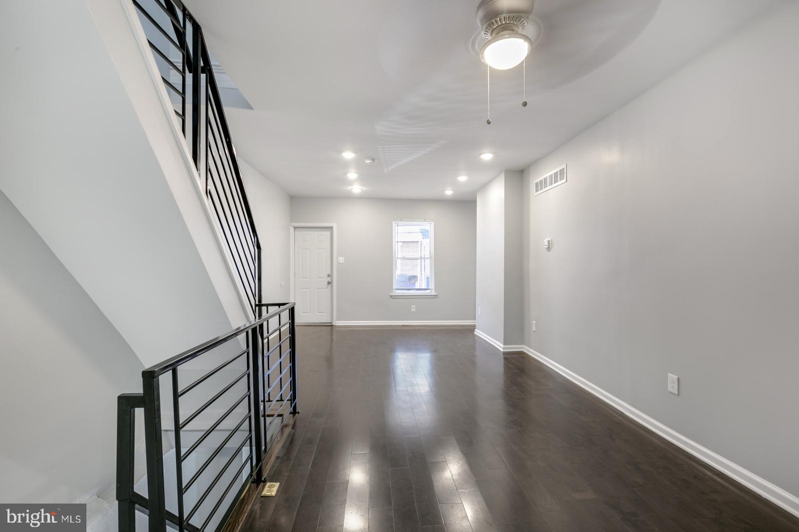 1921 S NORWOOD STREET