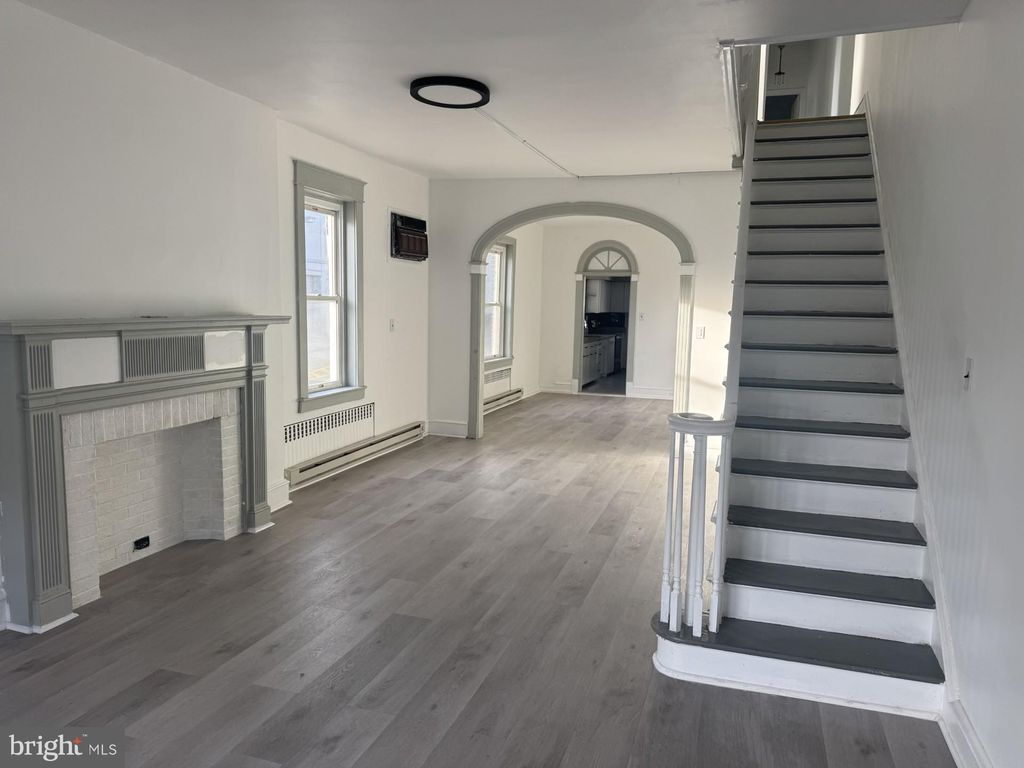 Photo of 25 E Oak Street, SHENANDOAH, PA 17976 (MLS # PASK2025448)