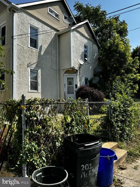 201 MCKINLEY AVENUE