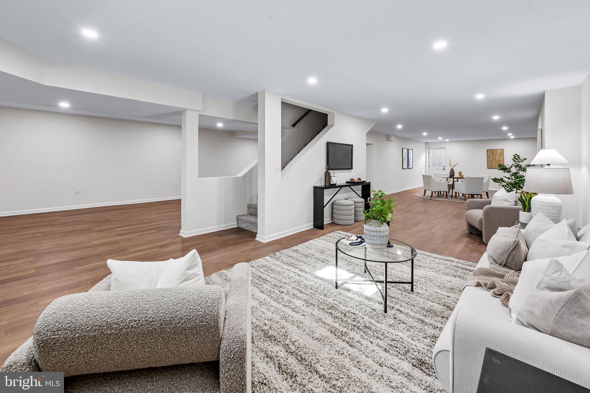 GLEN ELYN - Residential