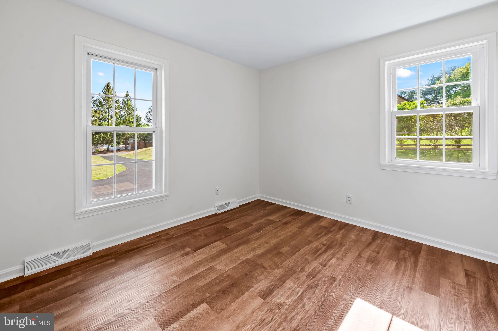 GLEN ELYN - Residential