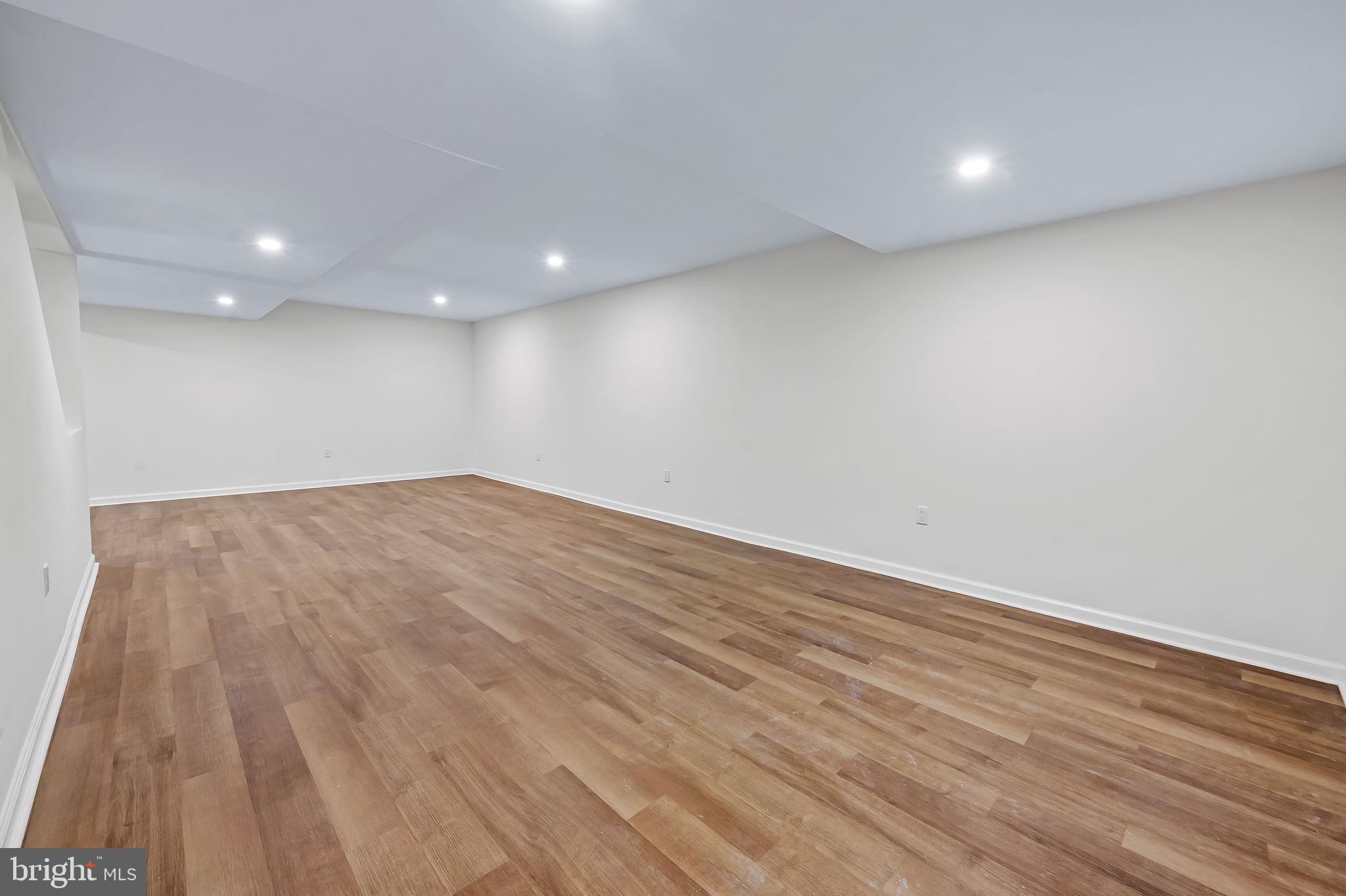 GLEN ELYN - Residential