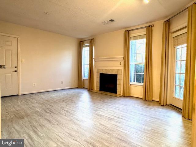 S.GLEN AT UNIVERSITY CTR - Residential Lease