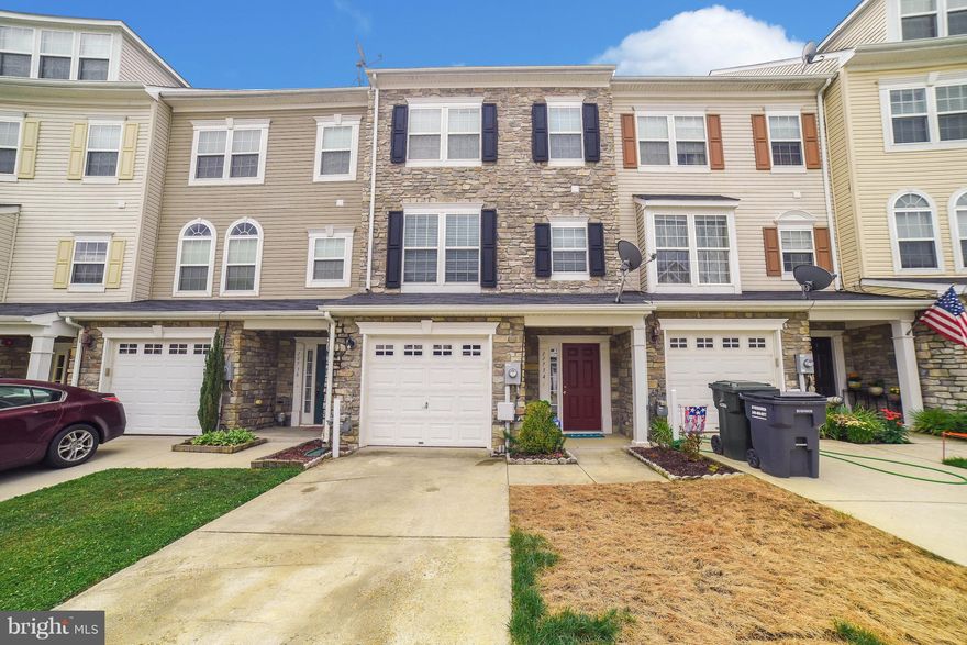 SPACIOUS TOWNHOME WITH 3 FINISHED LEVELS! LARGE REC ROOM WALKS OUT TO FENCED BACKYARD AND HAS FIREPLACE (AS-IS), 1/2 BATH AND LAUNDRY ROOM. 2ND LEVEL HAS HUGE LIVING ROOM, 1/2 BATH AND LARGE EAT-IN KITCHEN WITH NEW APPLIANCES LEADING TO A WONDERFUL DECK. 3 BEDROOMS AND 2 FULL BATHS ON UPPER LEVEL. CENTRALLY LOCATED...JUST MINUTES TO EVERYTHING!