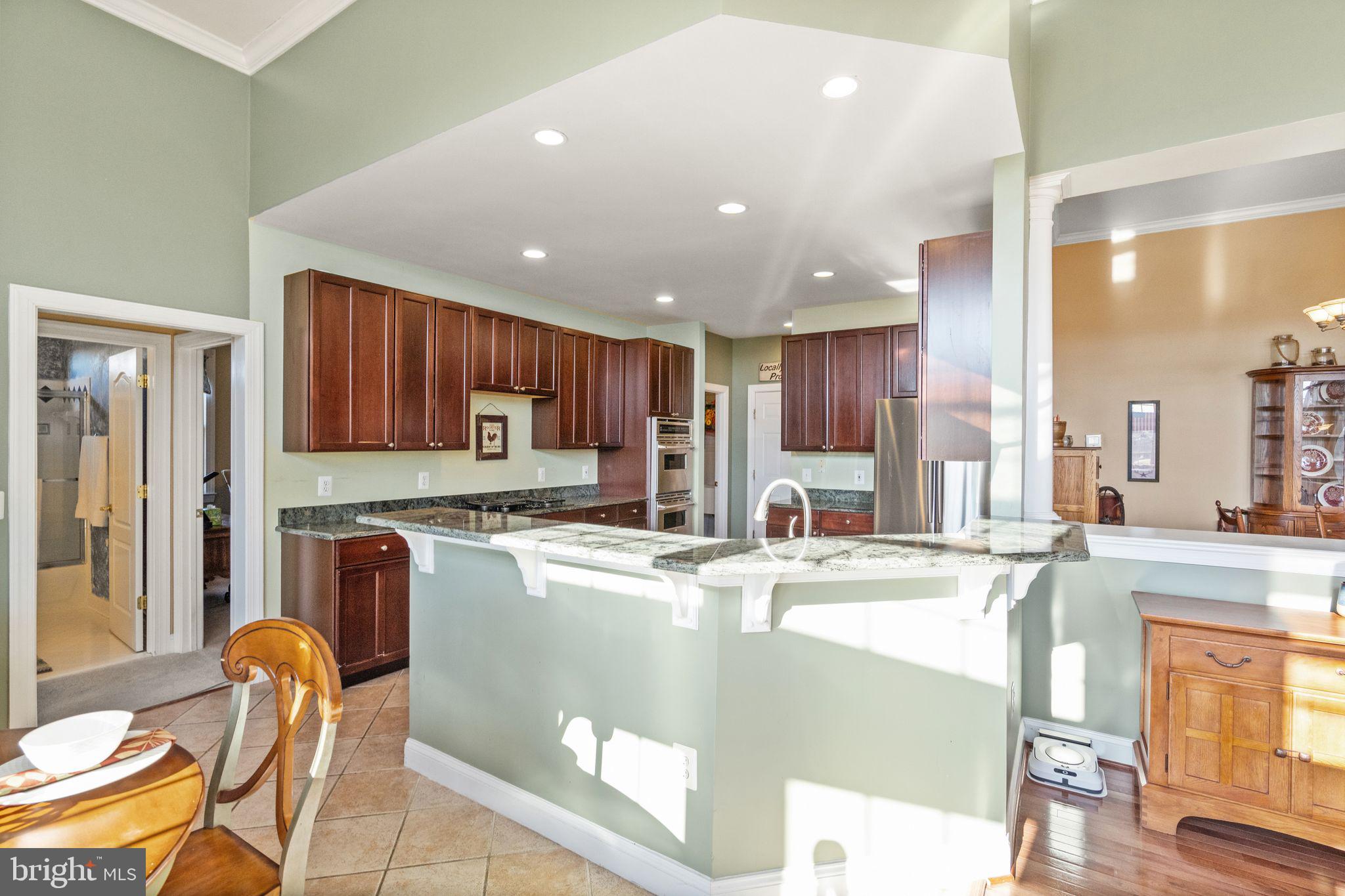 GREENWICH - Residential