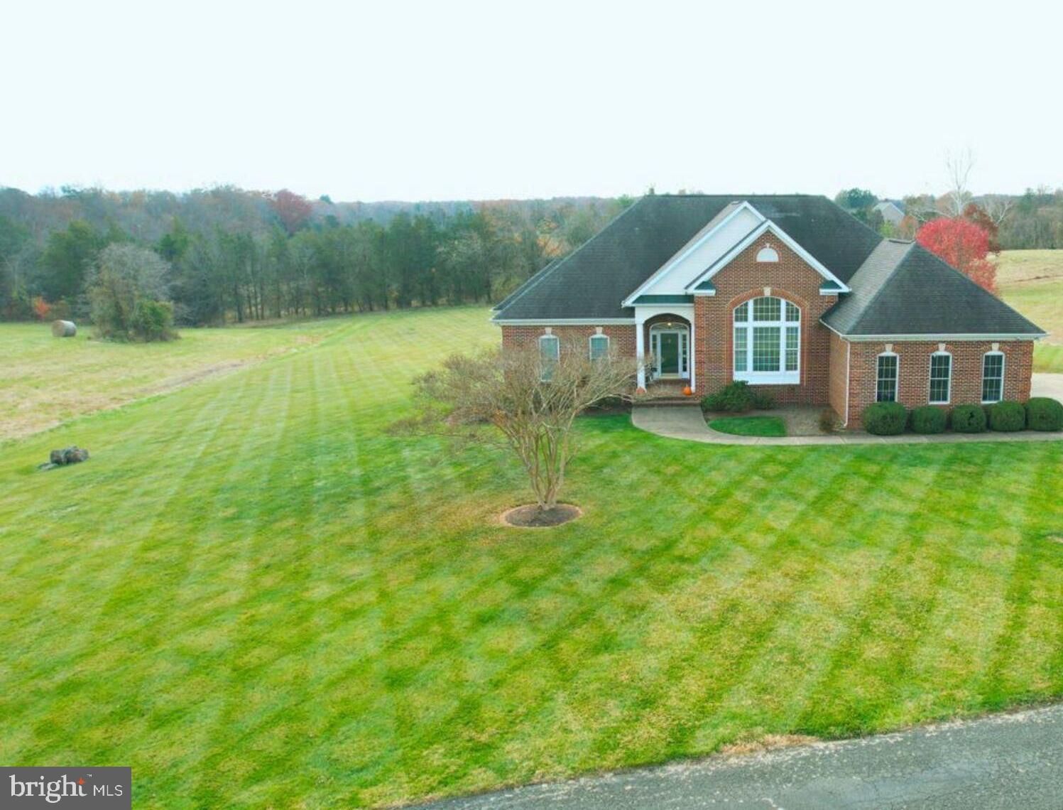 GREENWICH - Residential