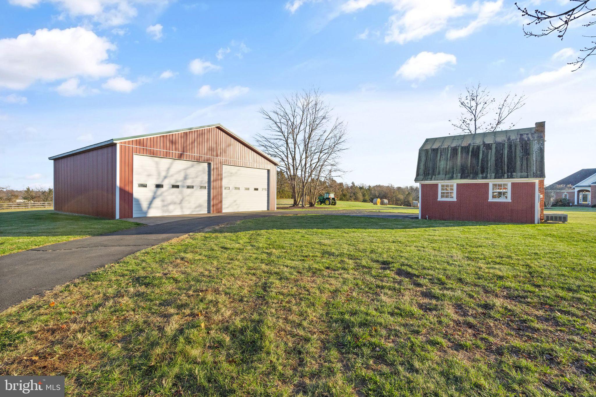 GREENWICH - Residential