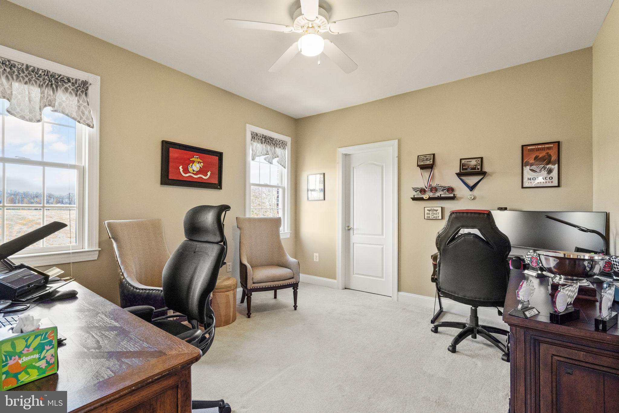 GREENWICH - Residential