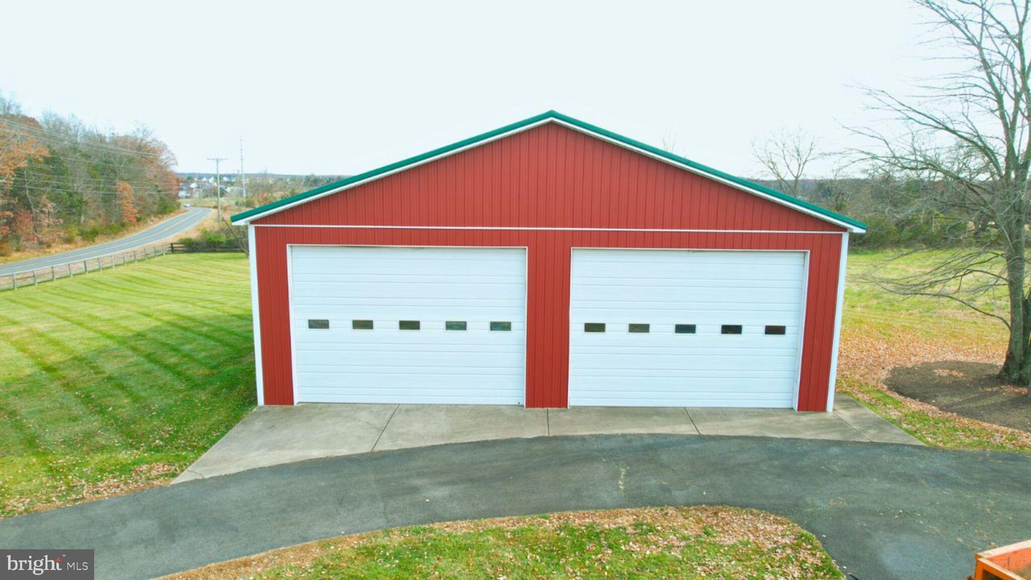 GREENWICH - Residential