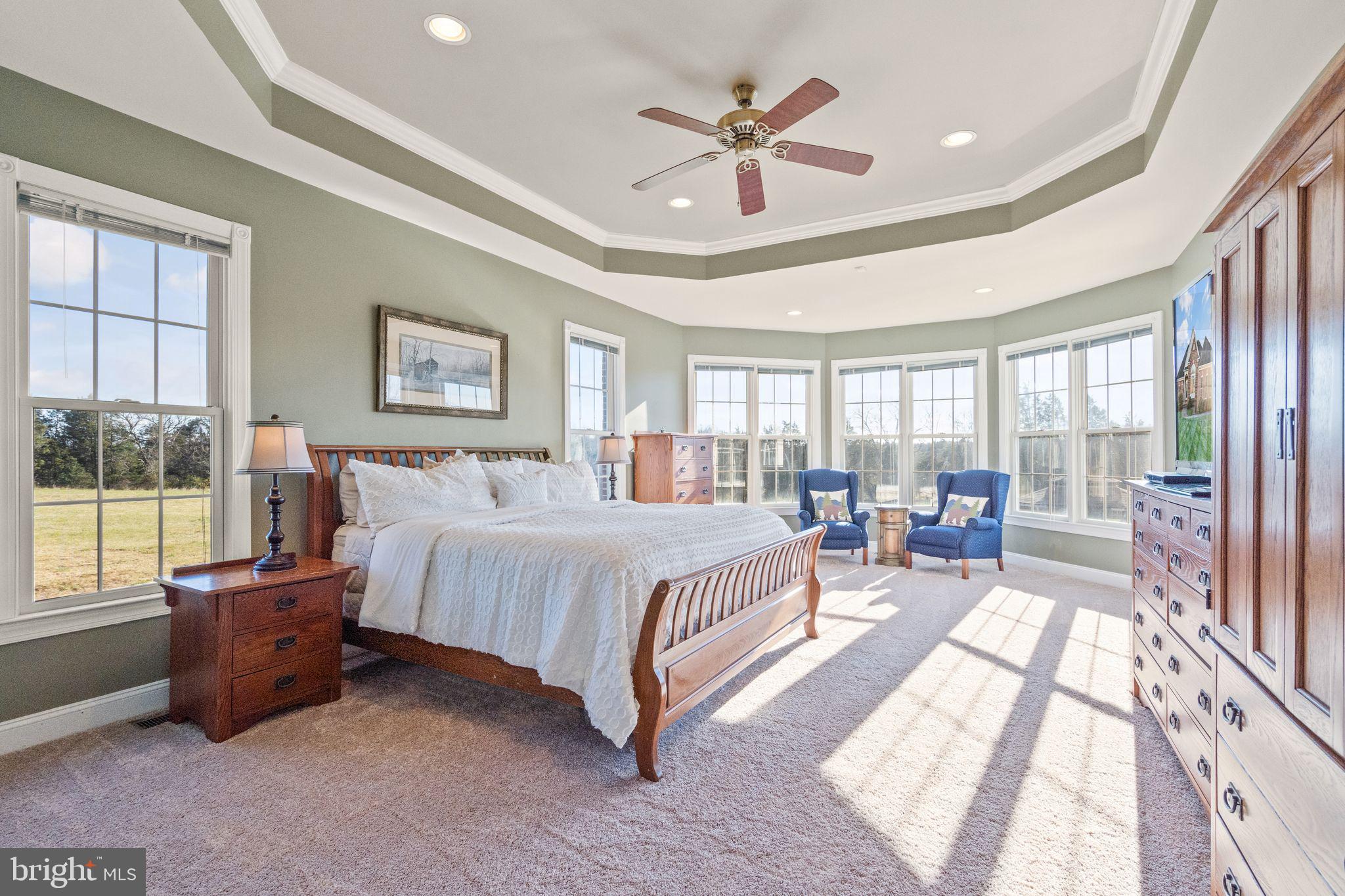 GREENWICH - Residential