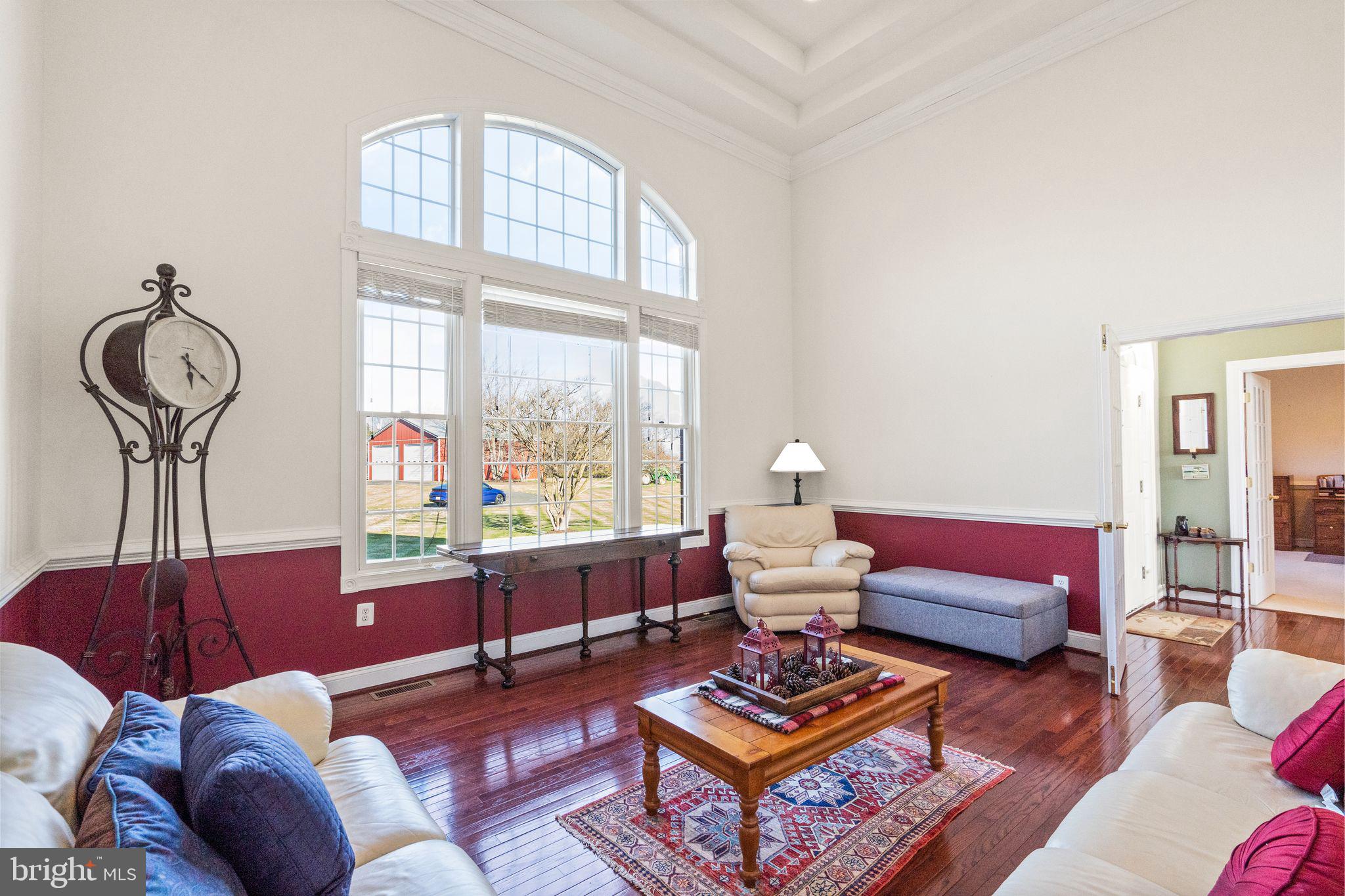 GREENWICH - Residential