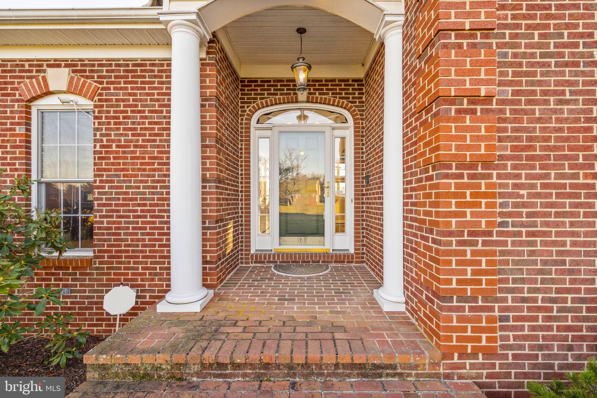 GREENWICH - Residential