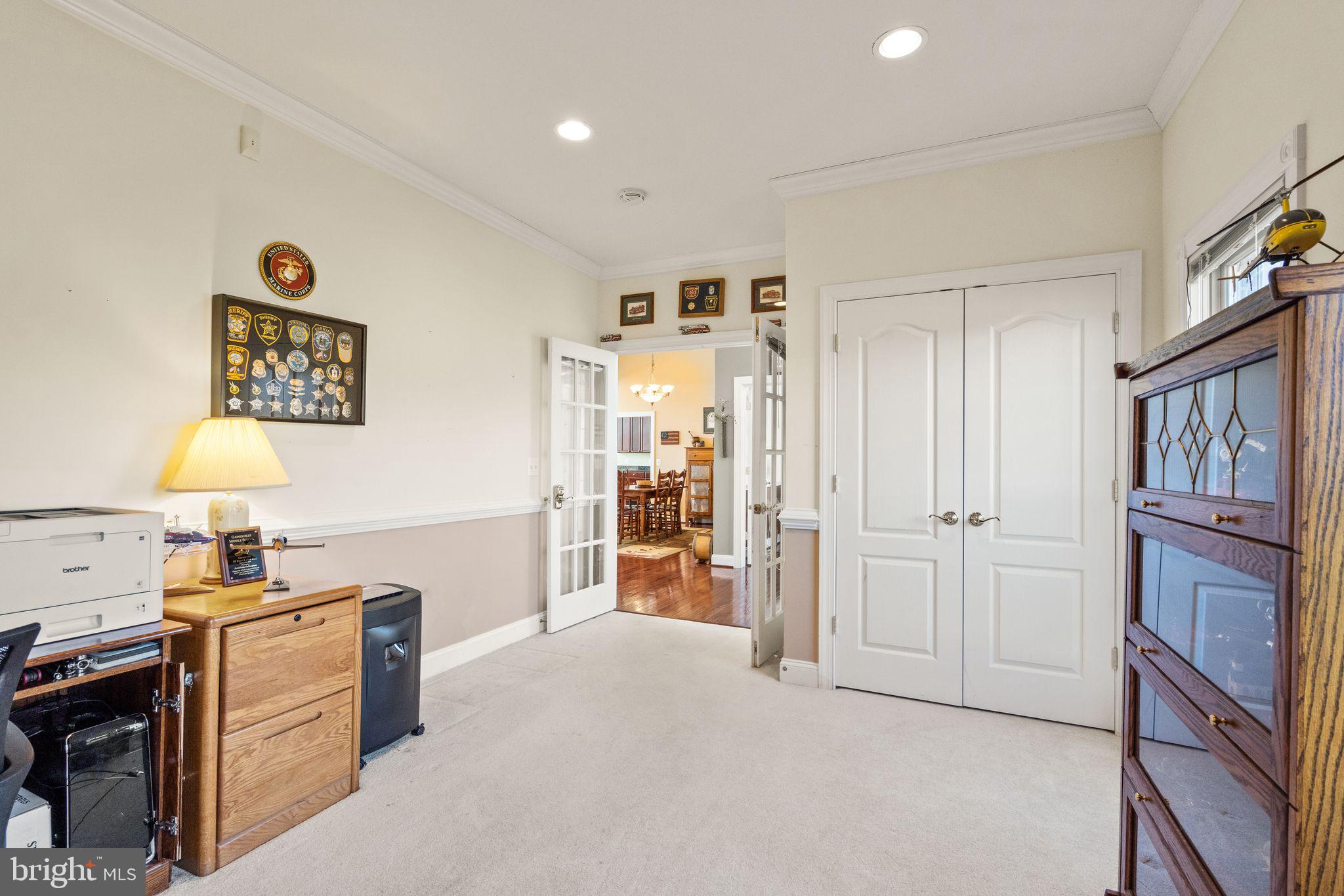 GREENWICH - Residential