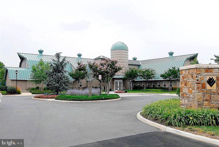 LANSDOWNE ON THE POTOMAC - Residential Lease