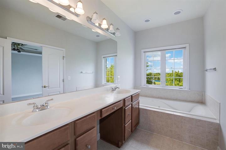 LANSDOWNE ON THE POTOMAC - Residential Lease