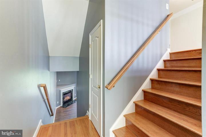 LANSDOWNE ON THE POTOMAC - Residential Lease