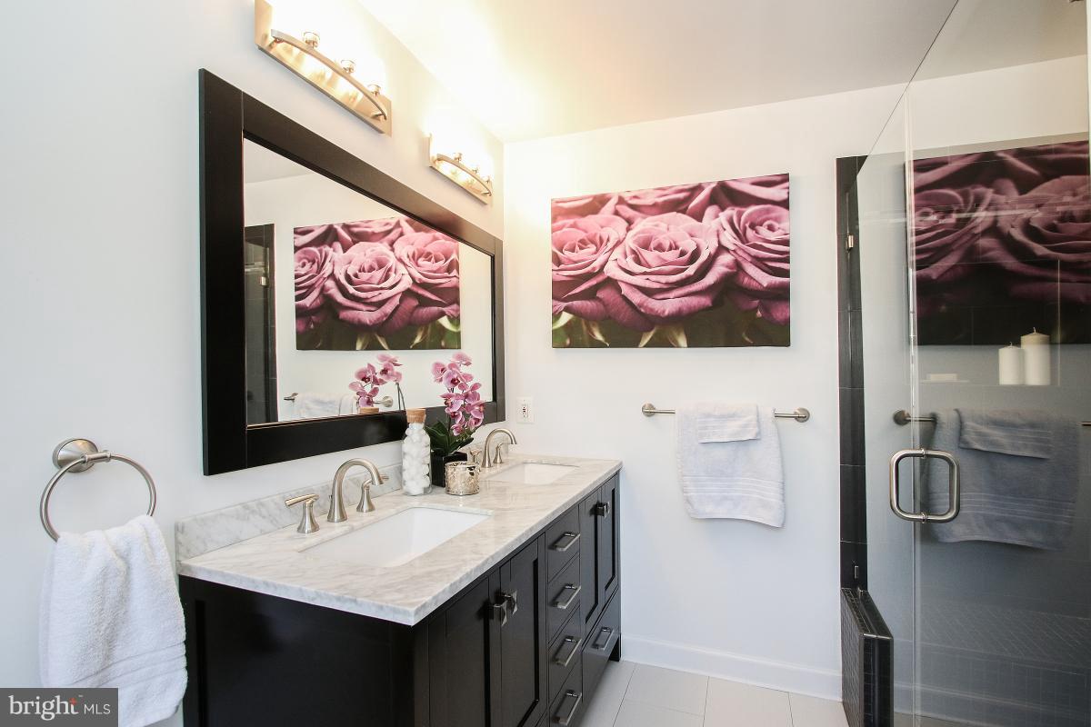 FOREST PARK - Residential