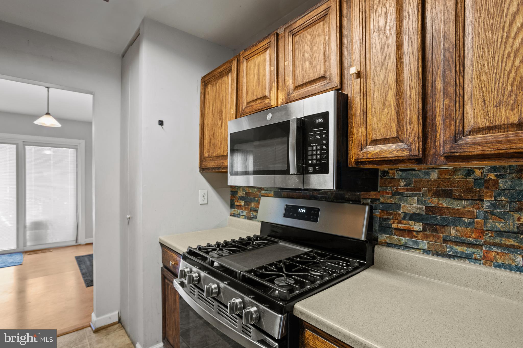 VILLAGE OF OLDE MILL - Residential