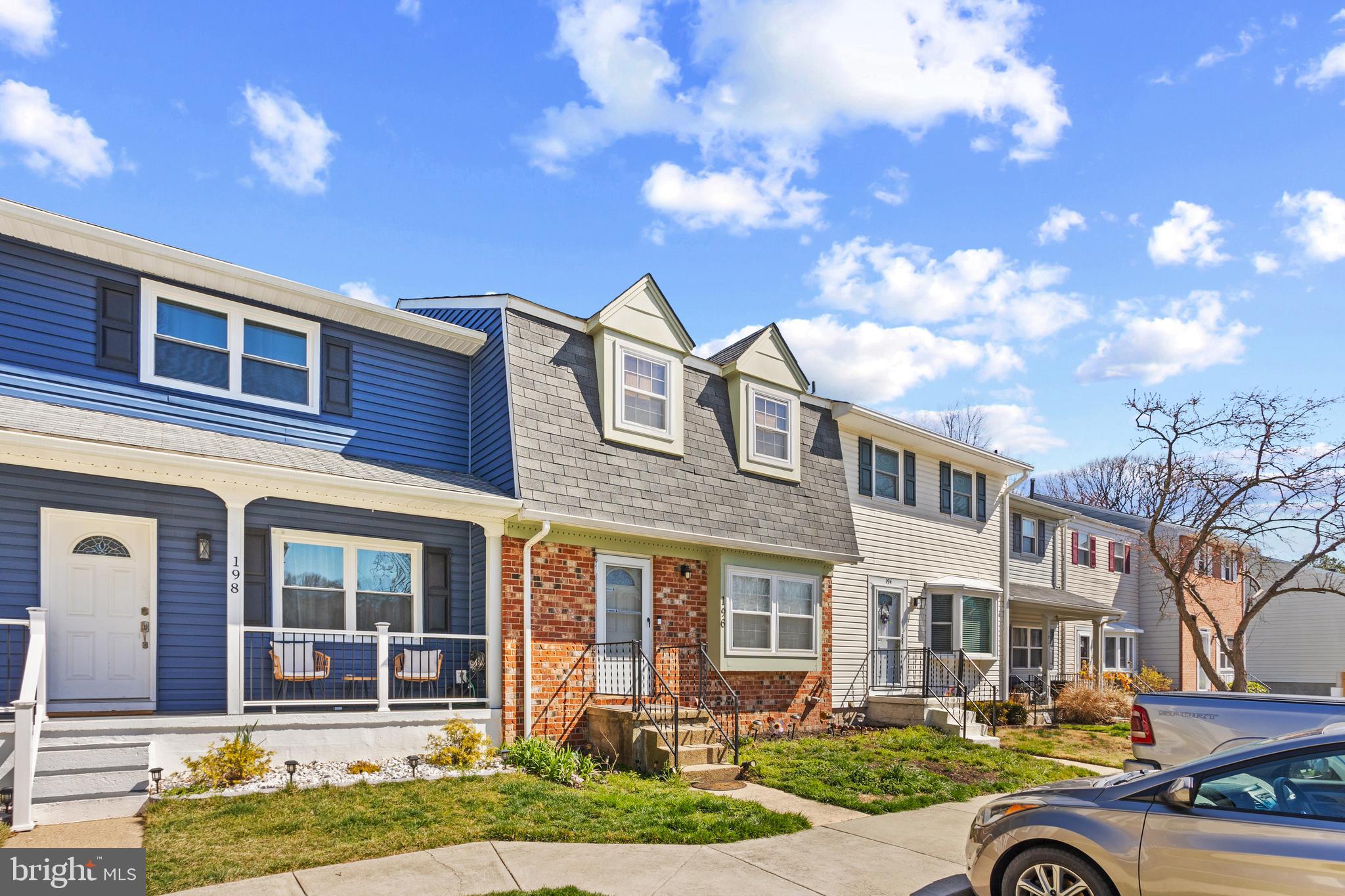 VILLAGE OF OLDE MILL - Residential