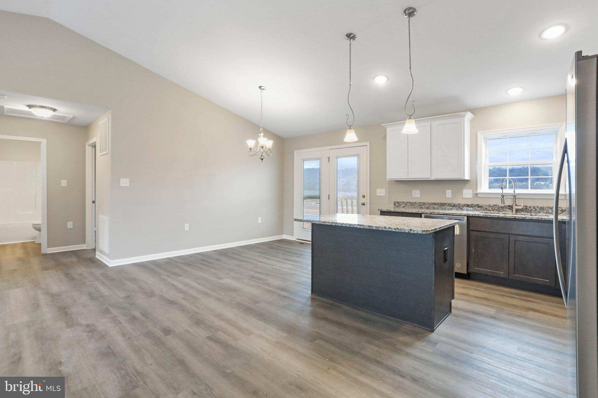 RED HILL - Residential