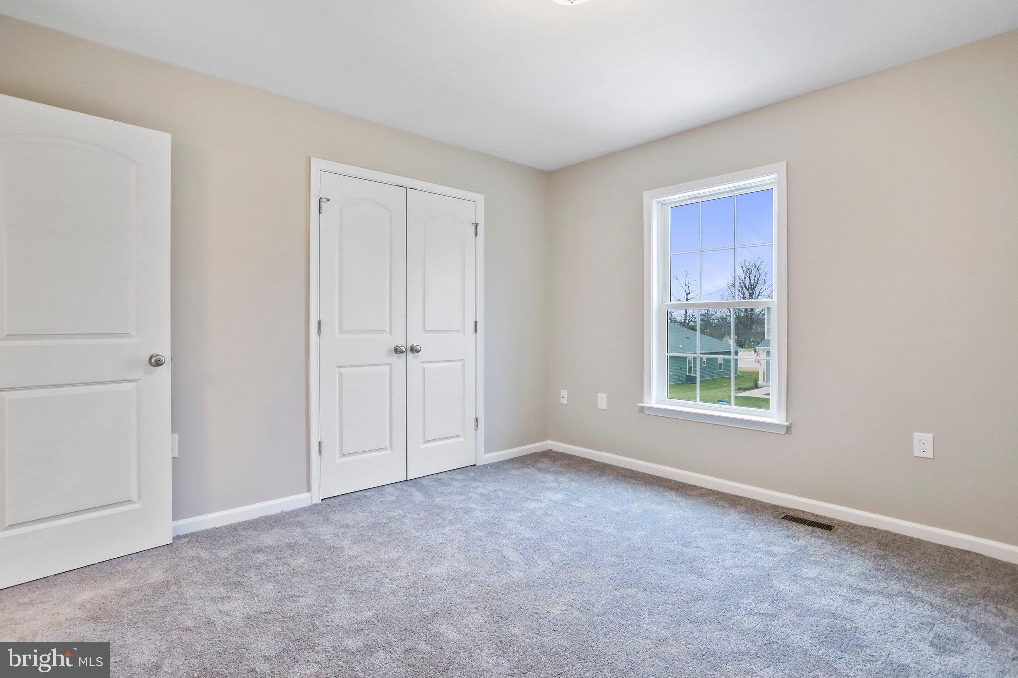 RED HILL - Residential