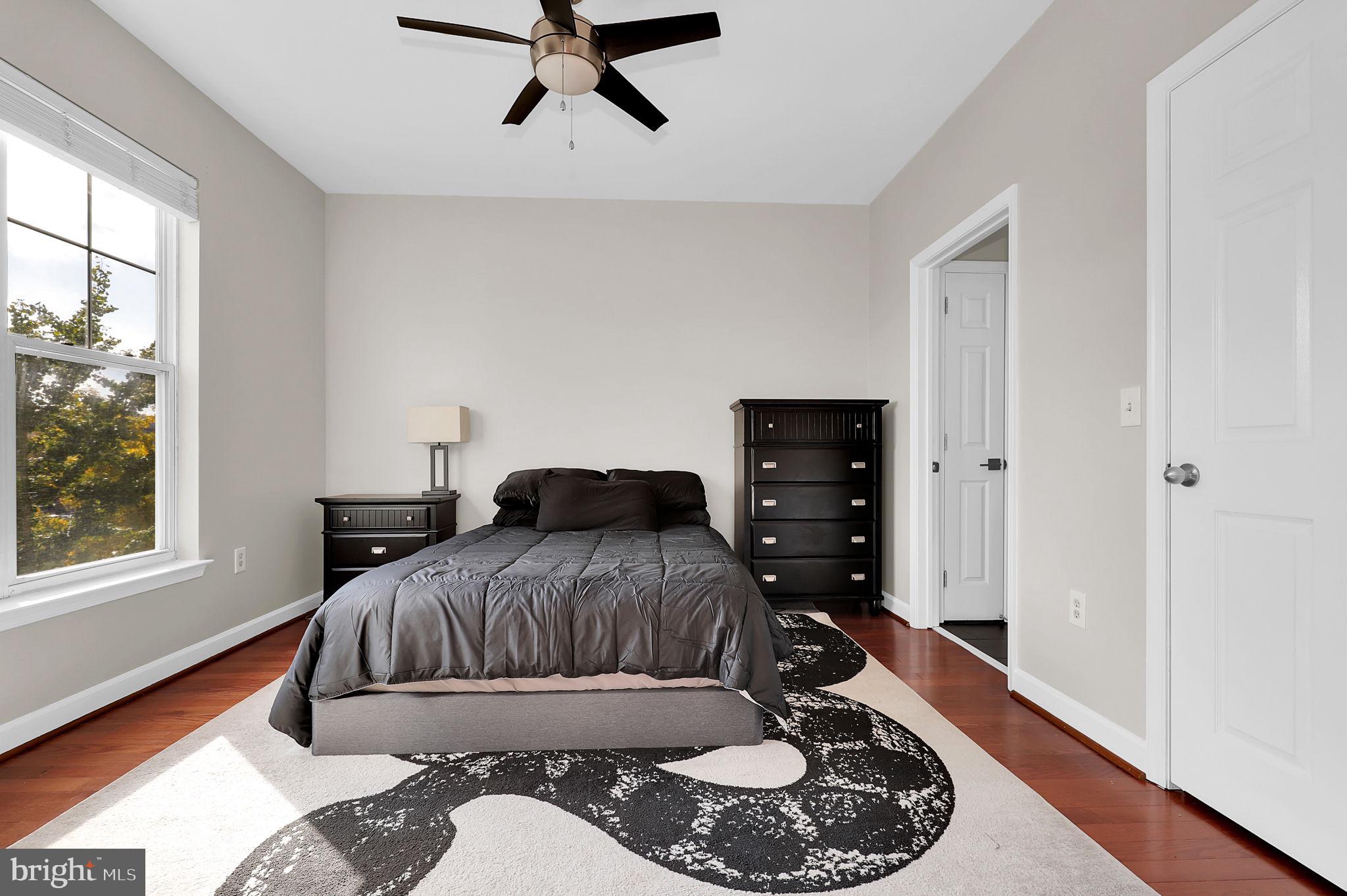 FITZ AT ROCKVILLE TOWN C - Residential