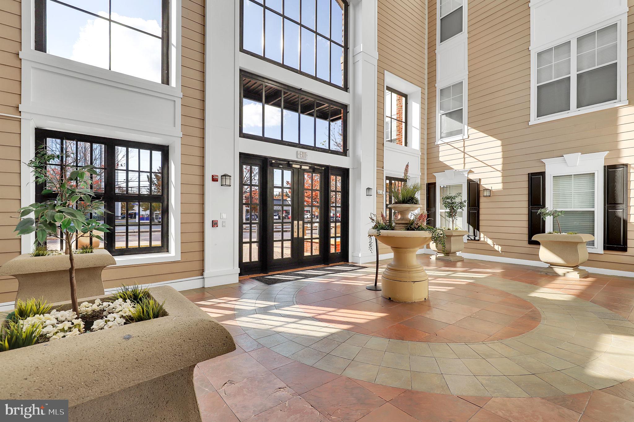 FITZ AT ROCKVILLE TOWN C - Residential