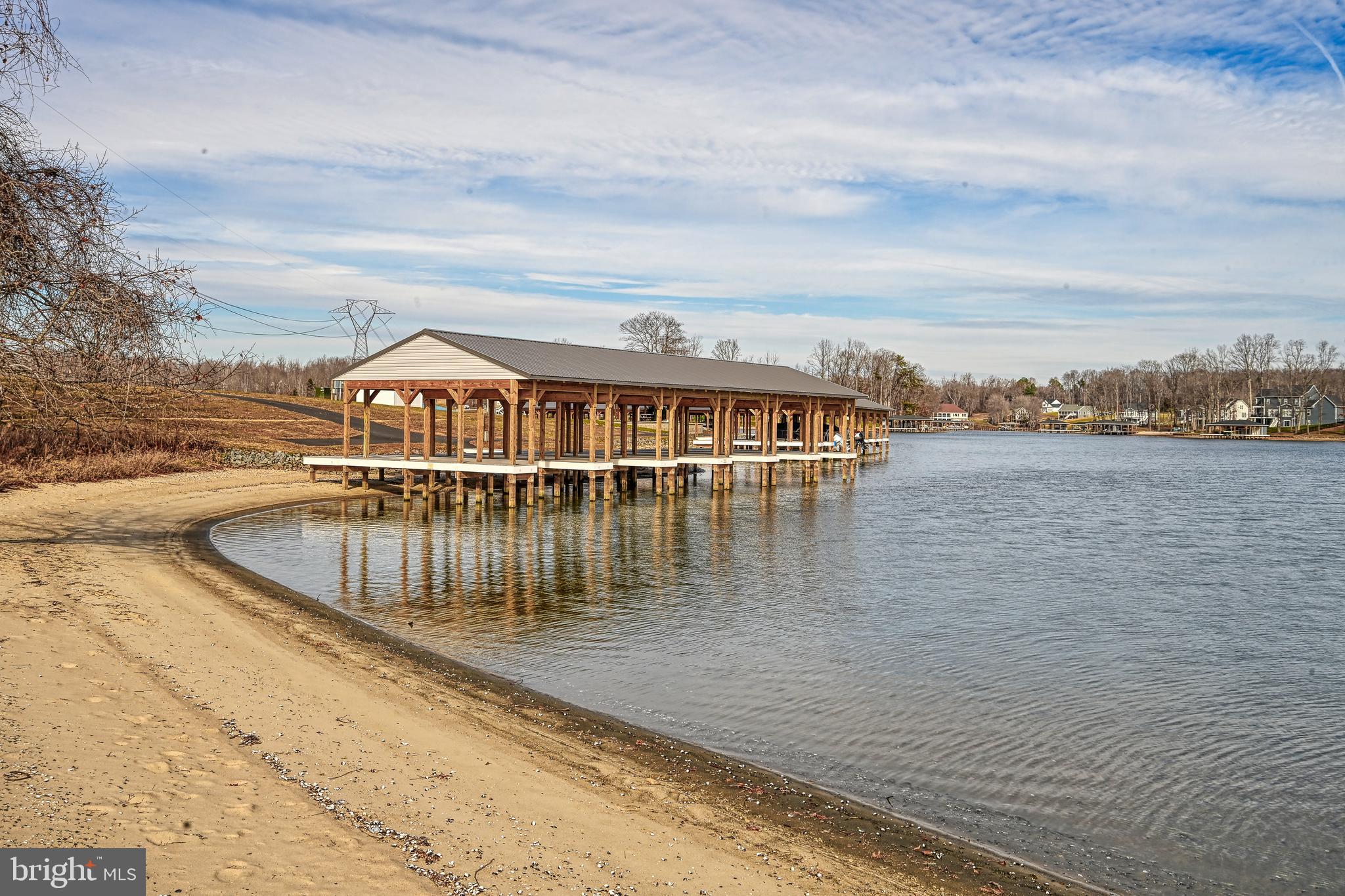 ROCK ISLAND LANDING - Residential